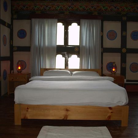 Ama'S Village Lodge Paro Buitenkant foto