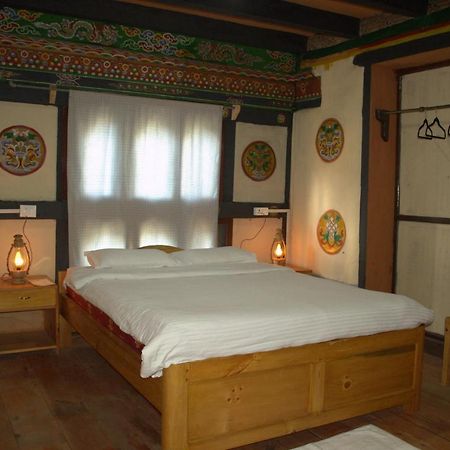 Ama'S Village Lodge Paro Buitenkant foto