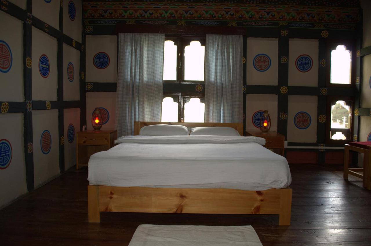 Ama'S Village Lodge Paro Buitenkant foto